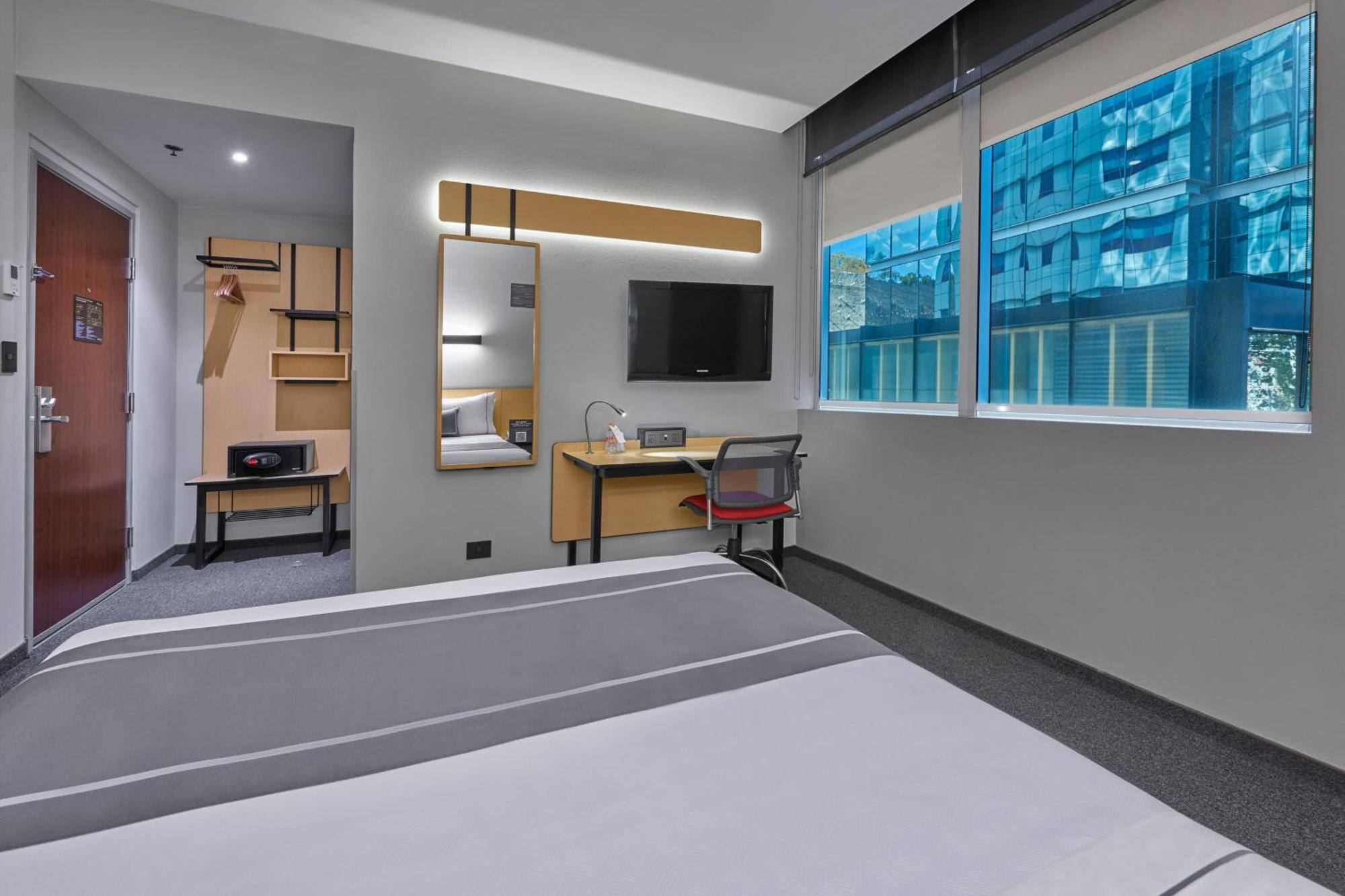 City Express Plus By Marriott Ciudad De Mexico Santa Fe Exteriör bild